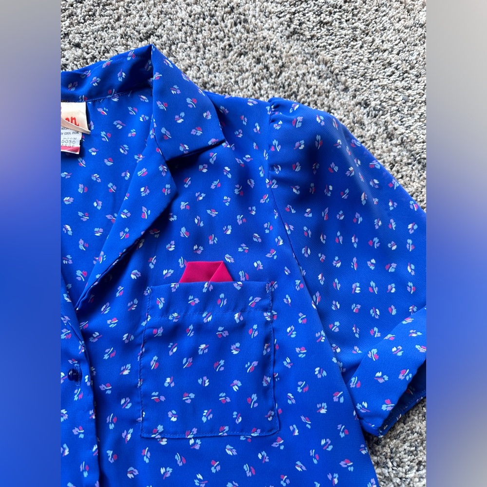 Vintage Office-wear 80ās Eber Etc. Blue Abstract Floral Button Blouse - Picture 8 of 14